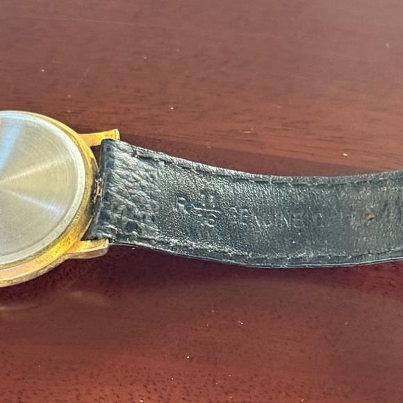 Vintage Mickey Mouse Quartz Watch.Kreisler Black Calf Leather.Size 41 11/15 RARE - Picture 14 of 14